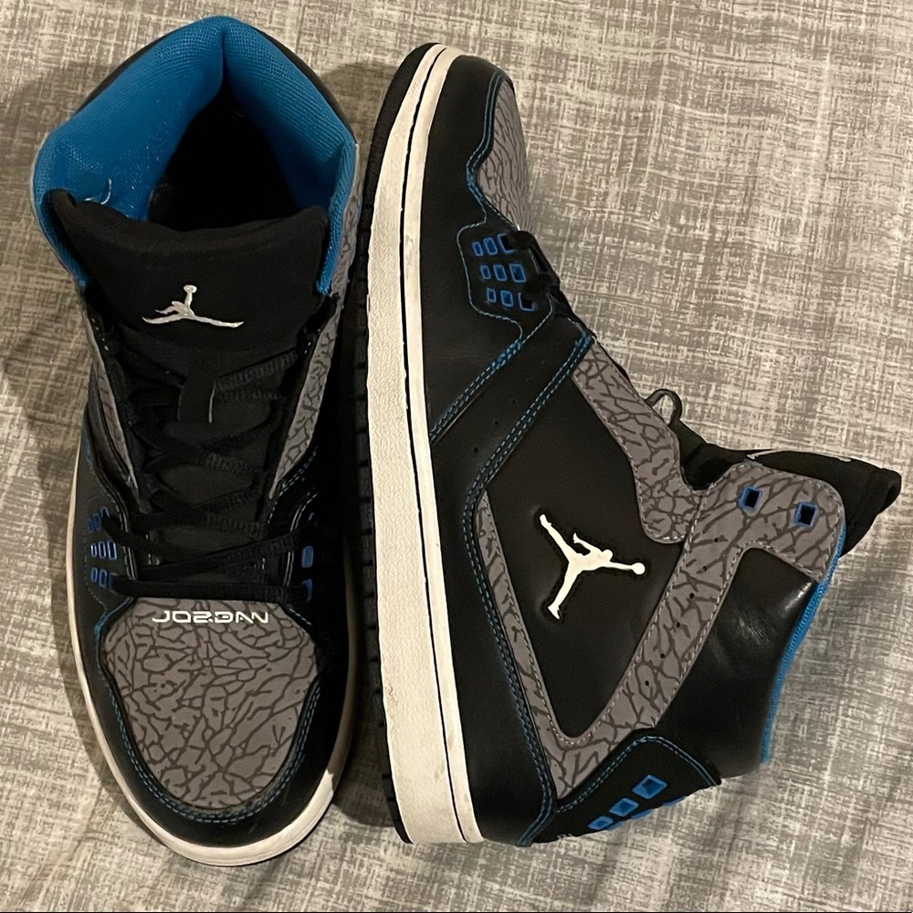 Jordan 1 “Flight” Men’s size 9.5